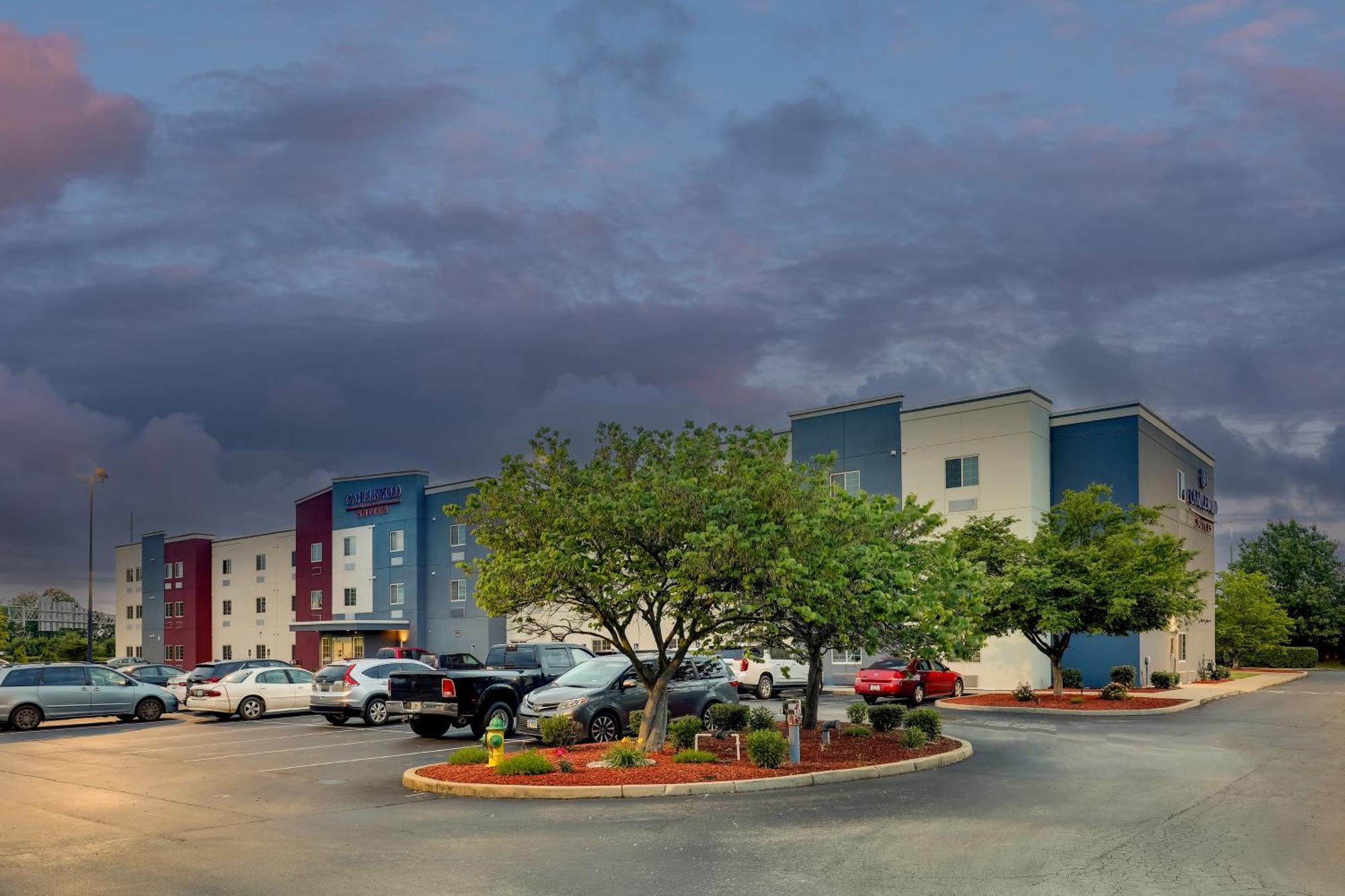 Candlewood Suites Lexington By Ihg Экстерьер фото