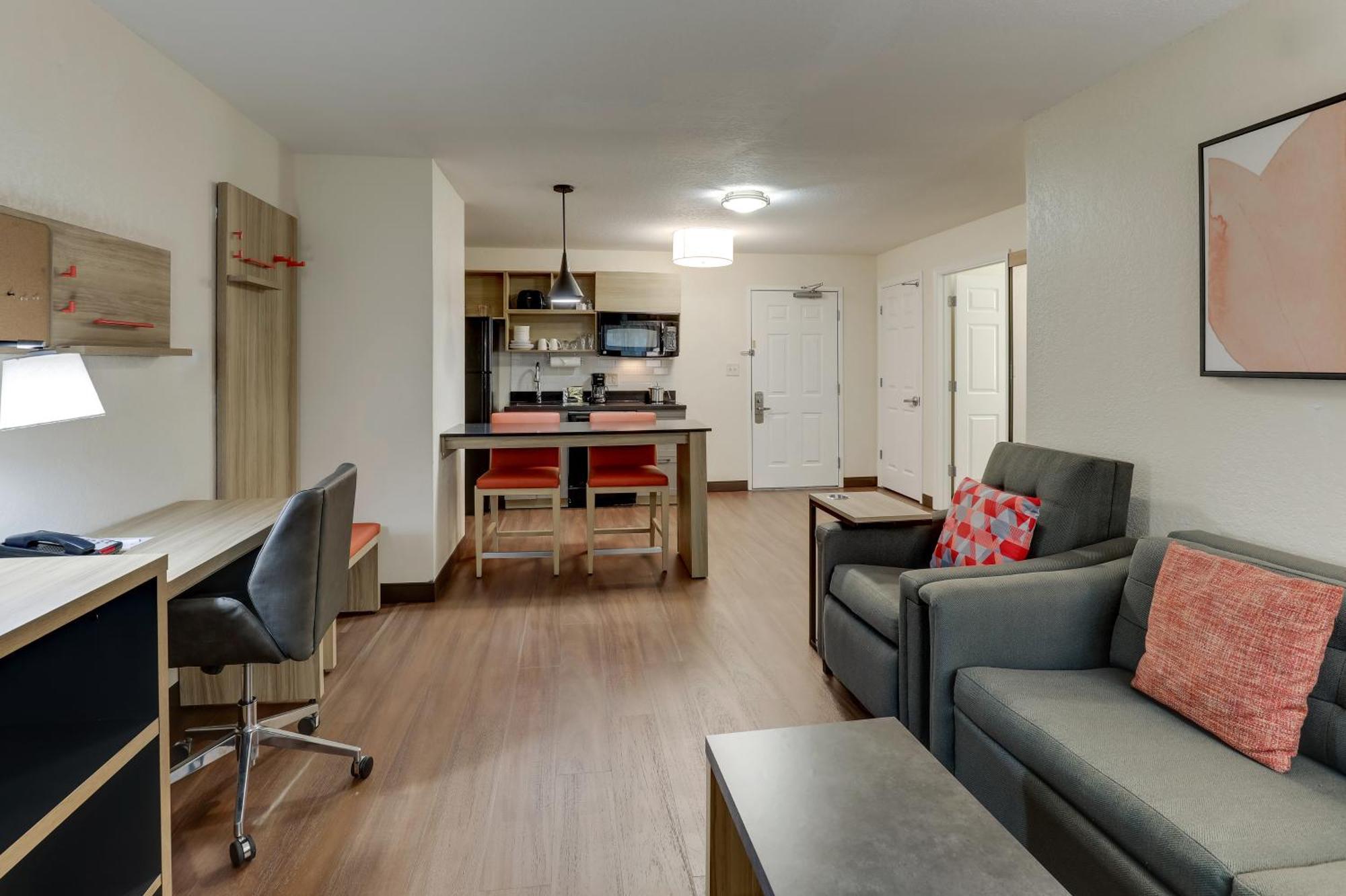 Candlewood Suites Lexington By Ihg Экстерьер фото