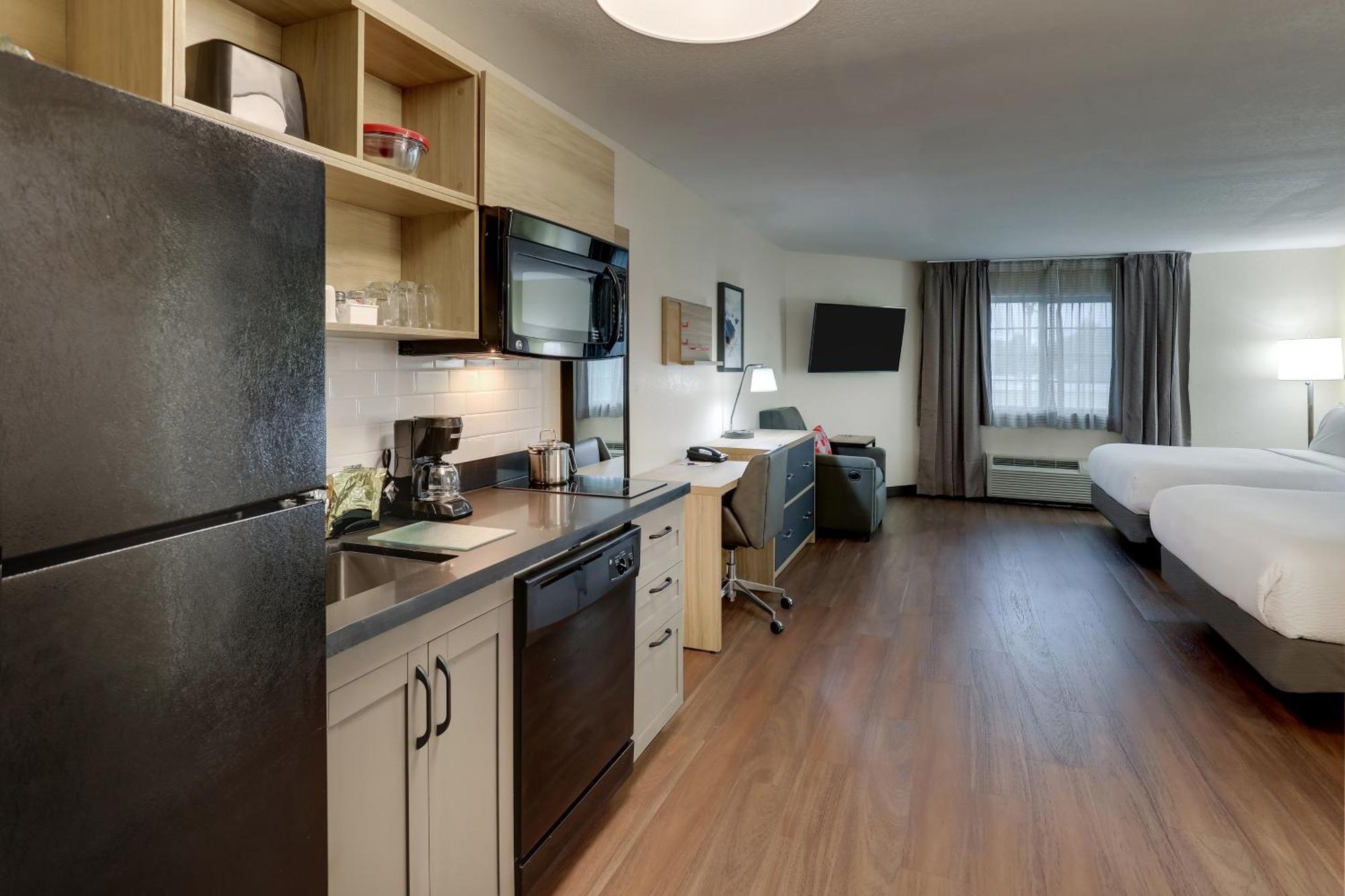 Candlewood Suites Lexington By Ihg Экстерьер фото