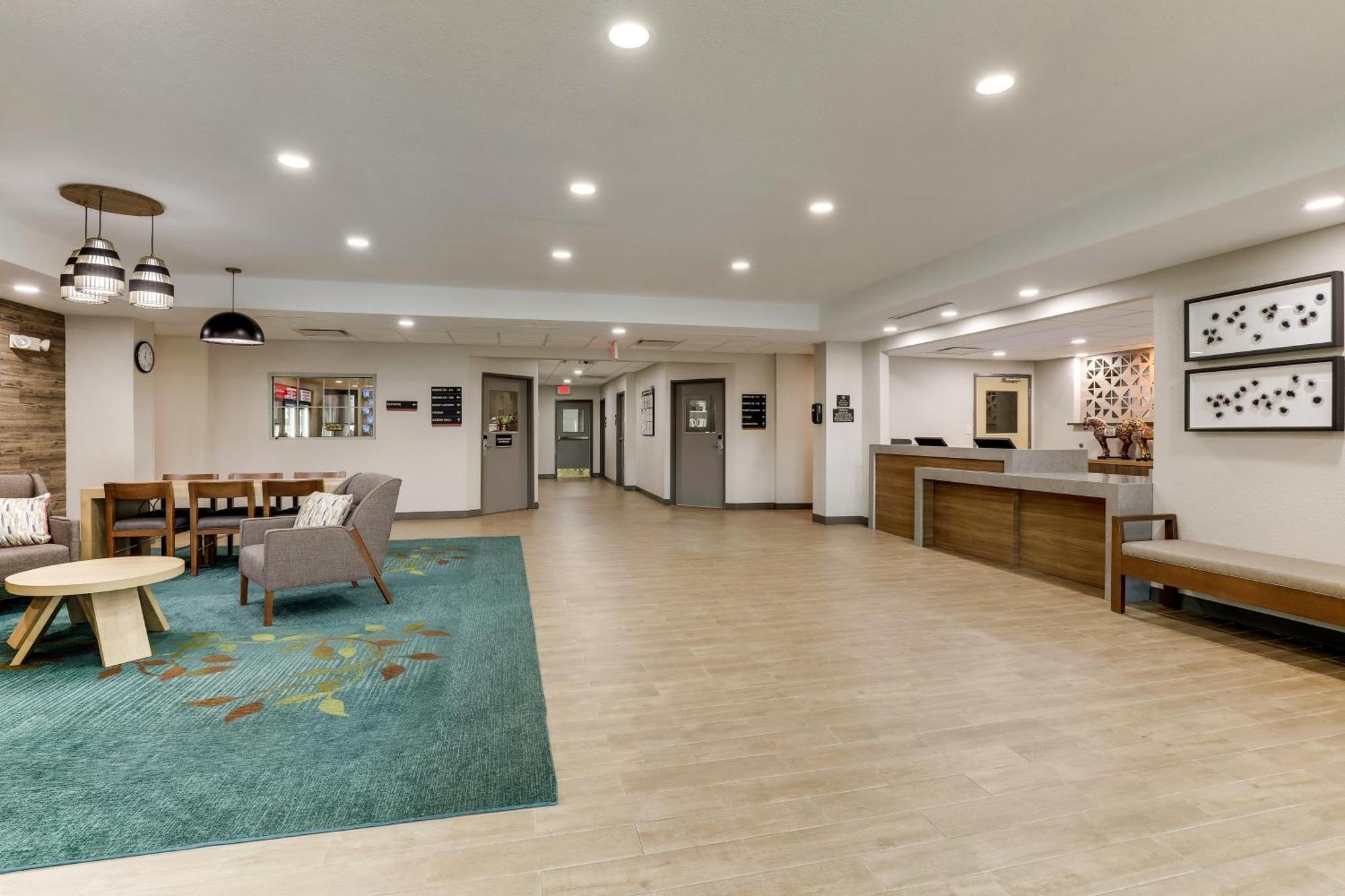 Candlewood Suites Lexington By Ihg Экстерьер фото