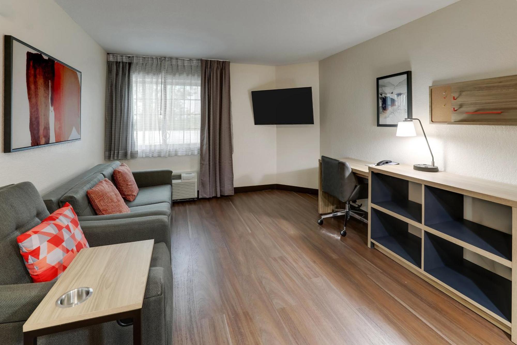 Candlewood Suites Lexington By Ihg Экстерьер фото
